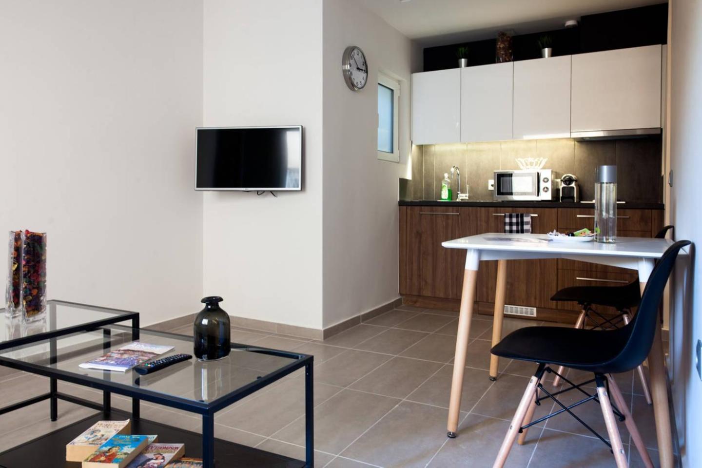 Toni'S Charming Apartment In The Thisseo Station Αθήνα Εξωτερικό φωτογραφία